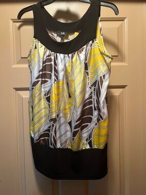 I.N. San Francisco Yellow and Brown Leaf Print Tank Top
